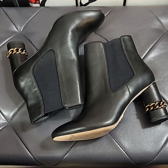 KURT GEIGER LONDON Raquel Chain Detail Block Heel Ankle Boots - Picture 7 of 15